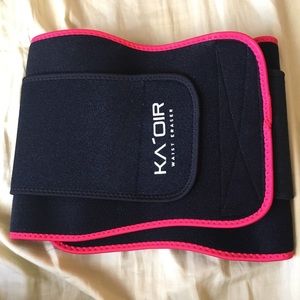 Looking to purchase!! Size small-medium